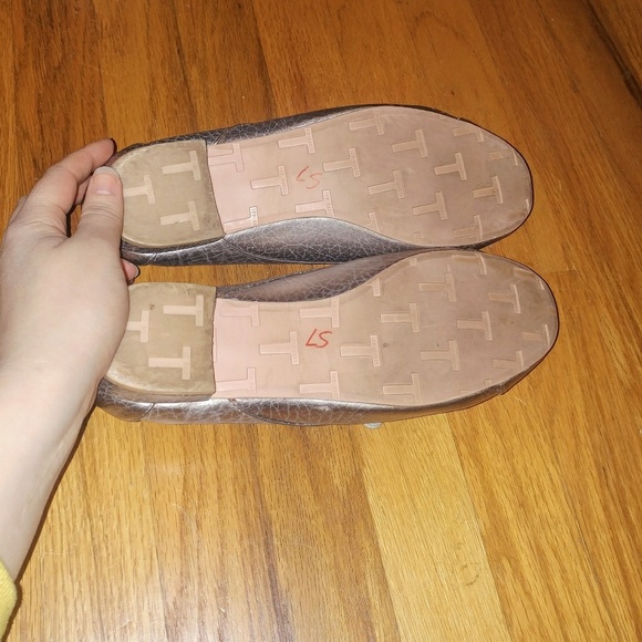 Stunning Ted Baker Distressed Gold Oxfords! 7.5 - Picture 6 of 6